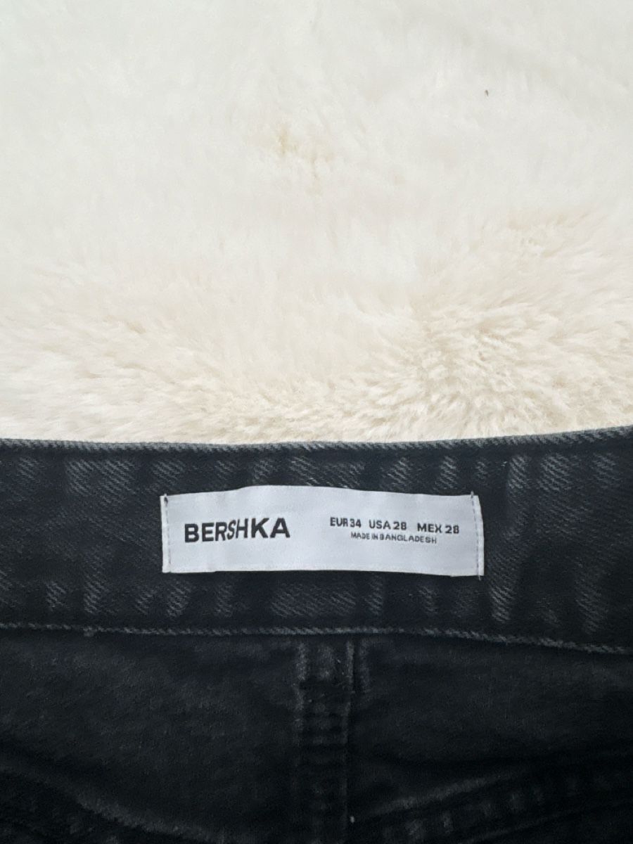 Bershka Jeans: Bershka Black-White Tippsy Jeans – Nuovo (secondo la descrizione) da Alchenflüh venduto da Marcoalex.costa 2