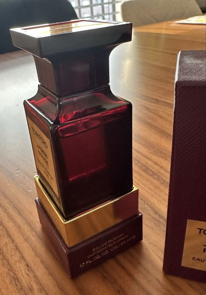 Tom Ford Profumi & Eau de Toilette: Tom Ford Jasmin Rouge 50ml - Neuwertig – Usato da Oftringen venduto da Anci.di 1