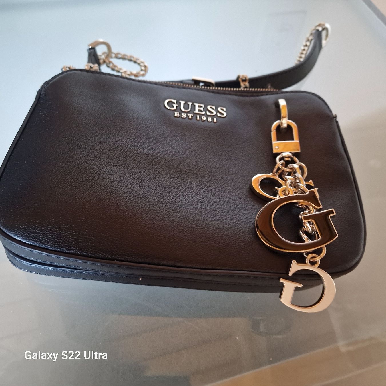 Taschen für Damen: schöne Guess Tasche – Gebraucht aus Necker von Chroemli7 1
