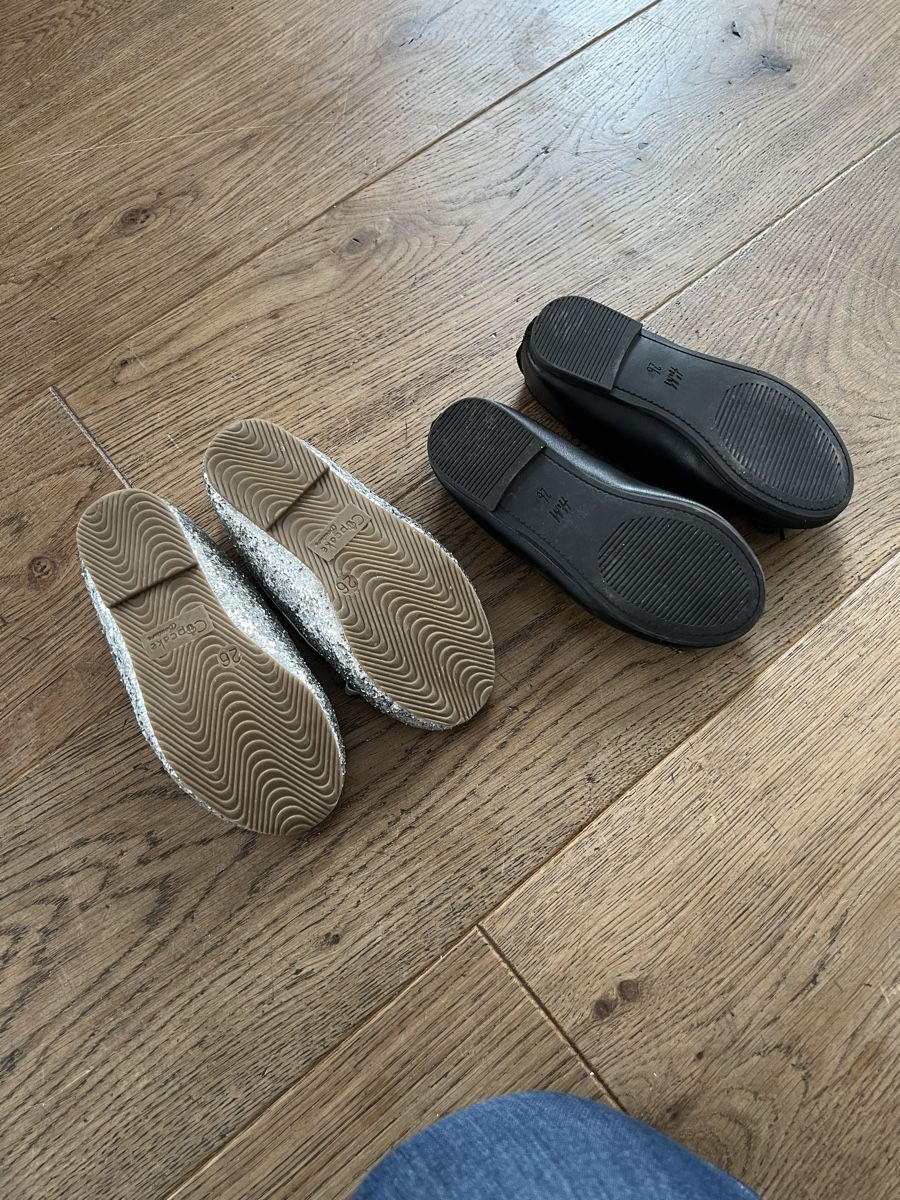 H&M Scarpe per ragazze: 2 Paar Ballerinas Gr. 26 – Nuovo (secondo la descrizione) da Zullwil venduto da salgy 1