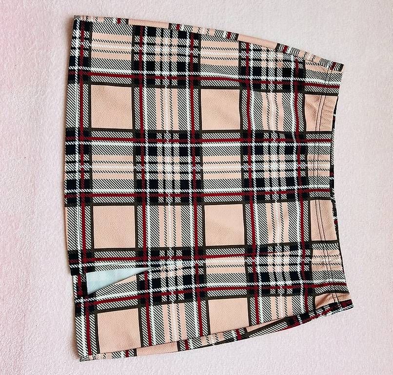 Gonne: Trendy skirt from SHEIN – Nuovo e nell'imballaggio originale da Tagelswangen venduto da fireiceprincess 2