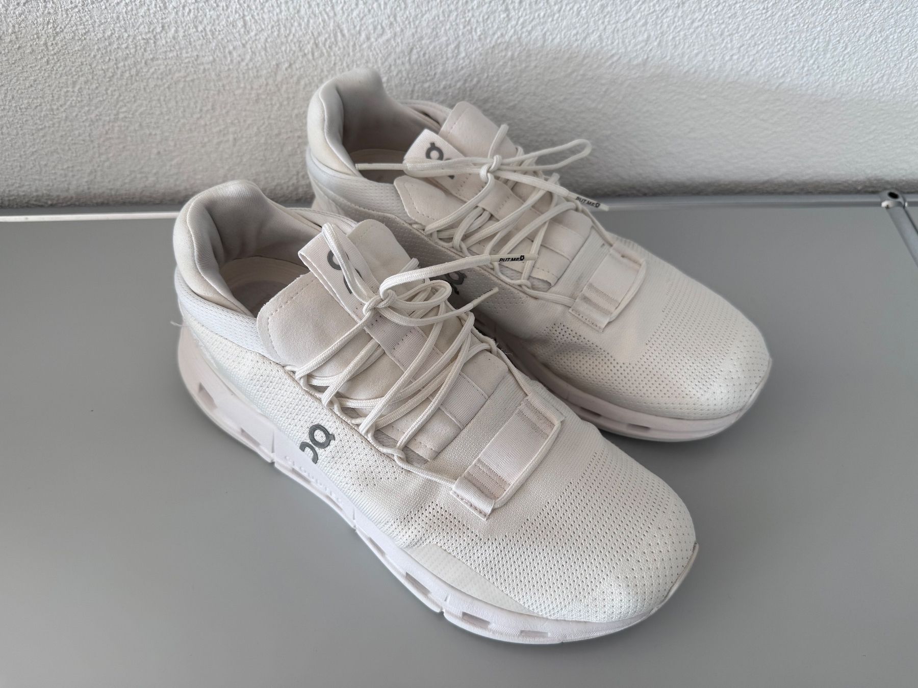 On Herrenschuhe: On Cloudnova 2 in weiss, Grösse 43 – Gebraucht aus Winterthur von Louvre91