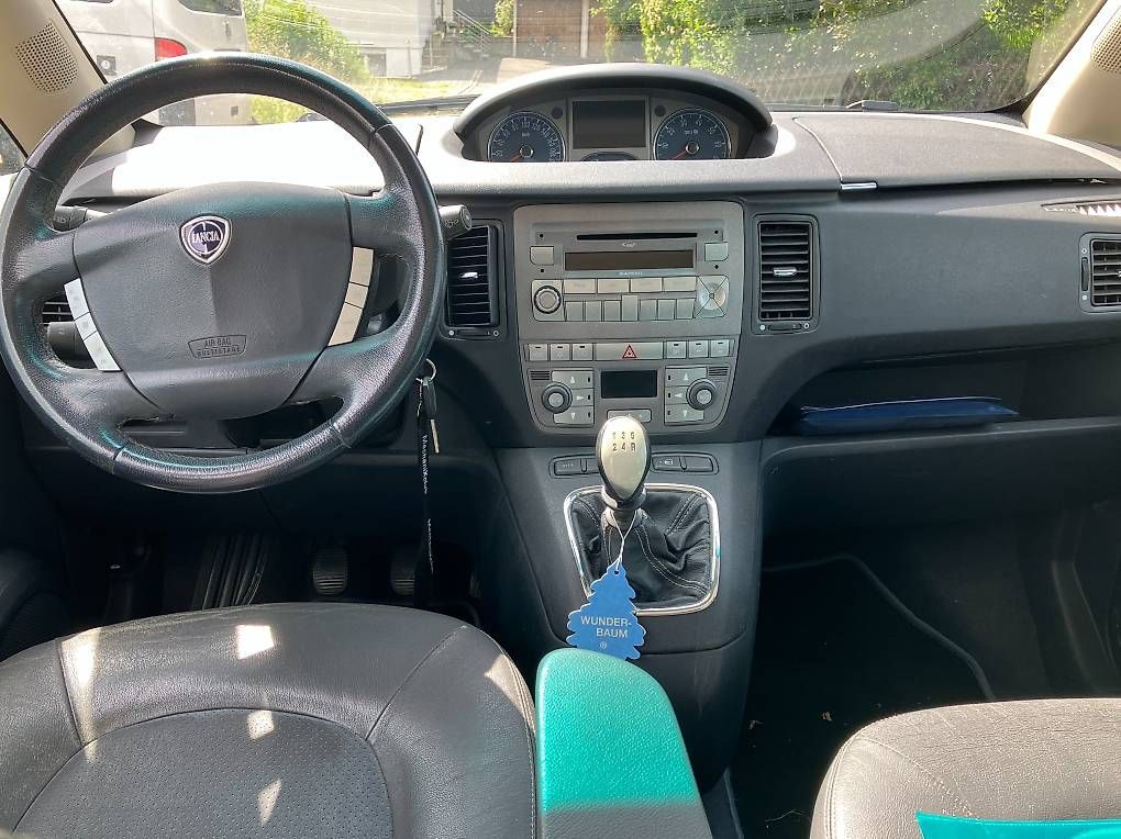 Autos: Lancia Musa 1.6 Multijet – D'occasion à Schinznach Bad par yomann 1