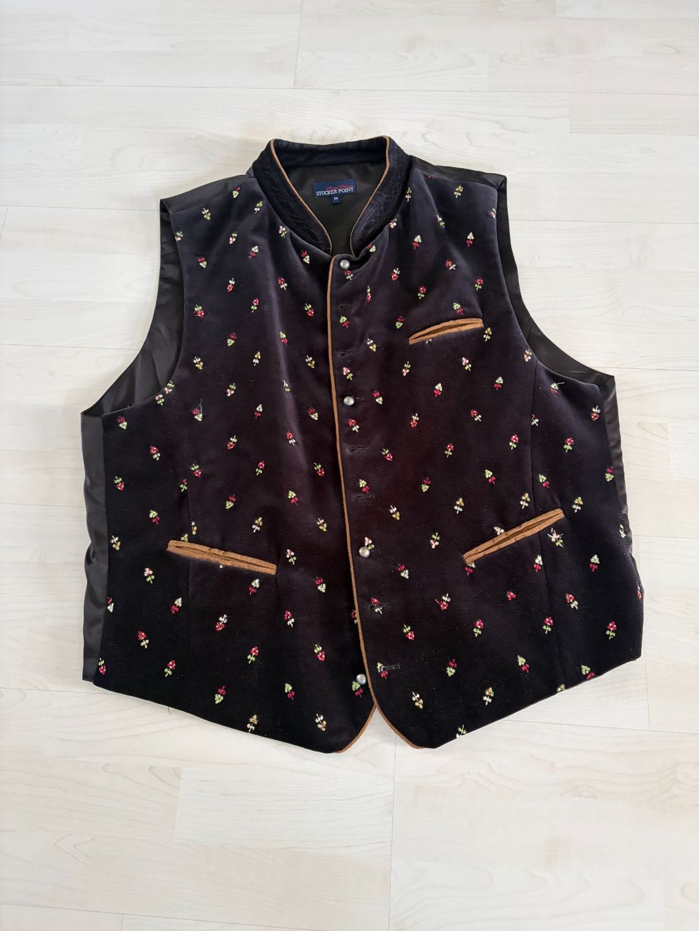 Gilet & Giacche: Trachtenweste Calzado – Usato da Stans venduto da Moritz01112 3