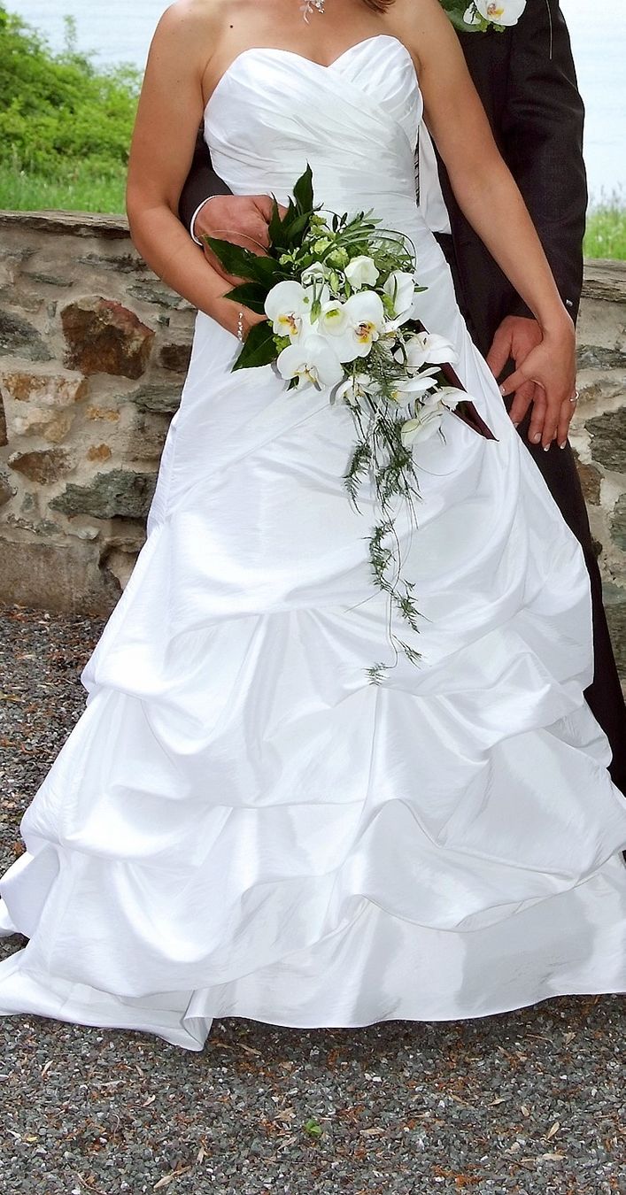 Kleider: Brautkleid – Gebraucht aus Dettighofen von nic_m9bn 2