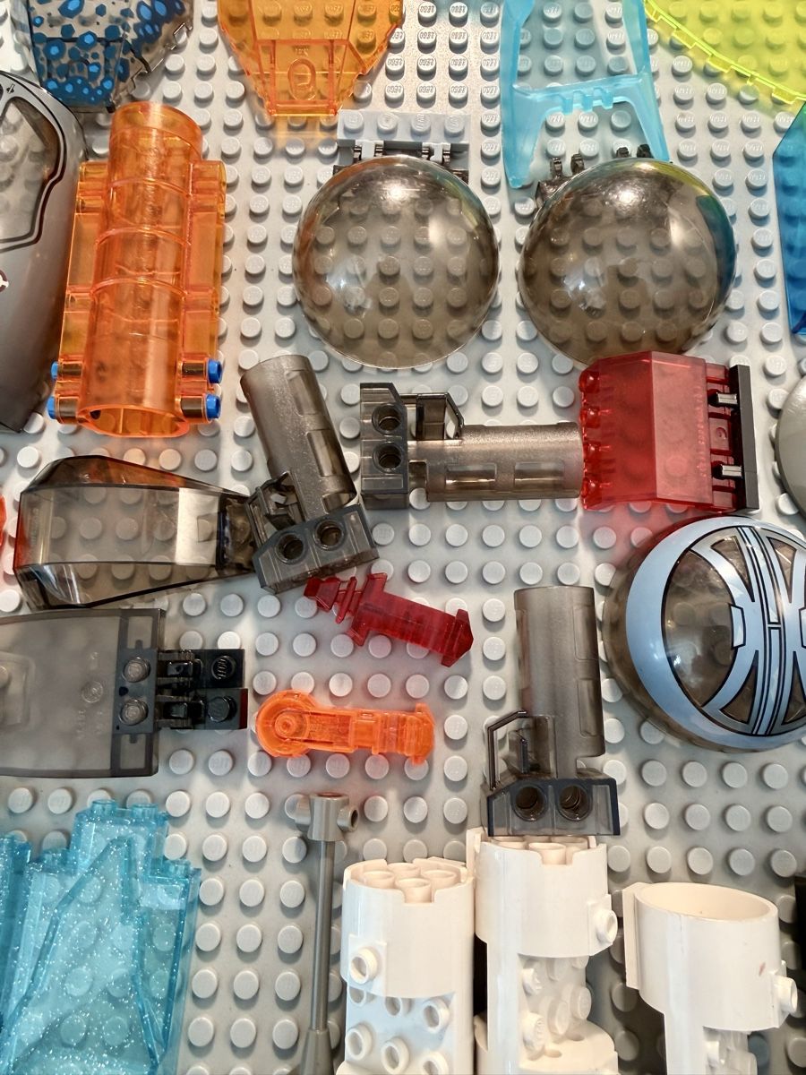 Lego Kit di costruzioni: Lego Raumschiffteile – Usato da Bellinzona venduto da CRS-LRT 3