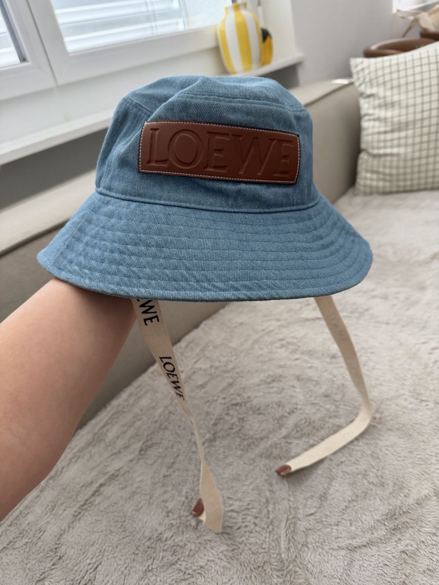 Loewe Copricapi, berretti & cappellini: Loewe Hat – Usato da Arbon venduto da LadyGSx 3