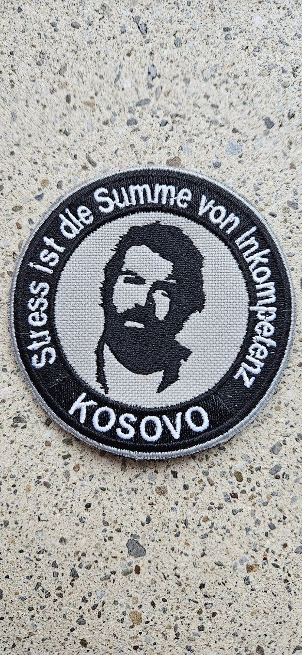 Schweizer Armee Placchette & Badge: *** Swisscoy Badge mit Klett *** – Nuovo e nell'imballaggio originale da Riedholz venduto da fr_sIruP