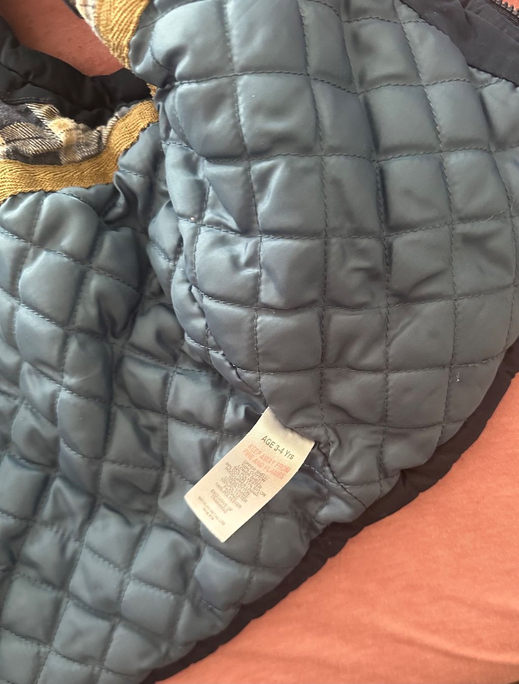 Altro abbigliamento per bambino: Weste Matalan – Usato da Dürrenroth venduto da tvy_bh56 2