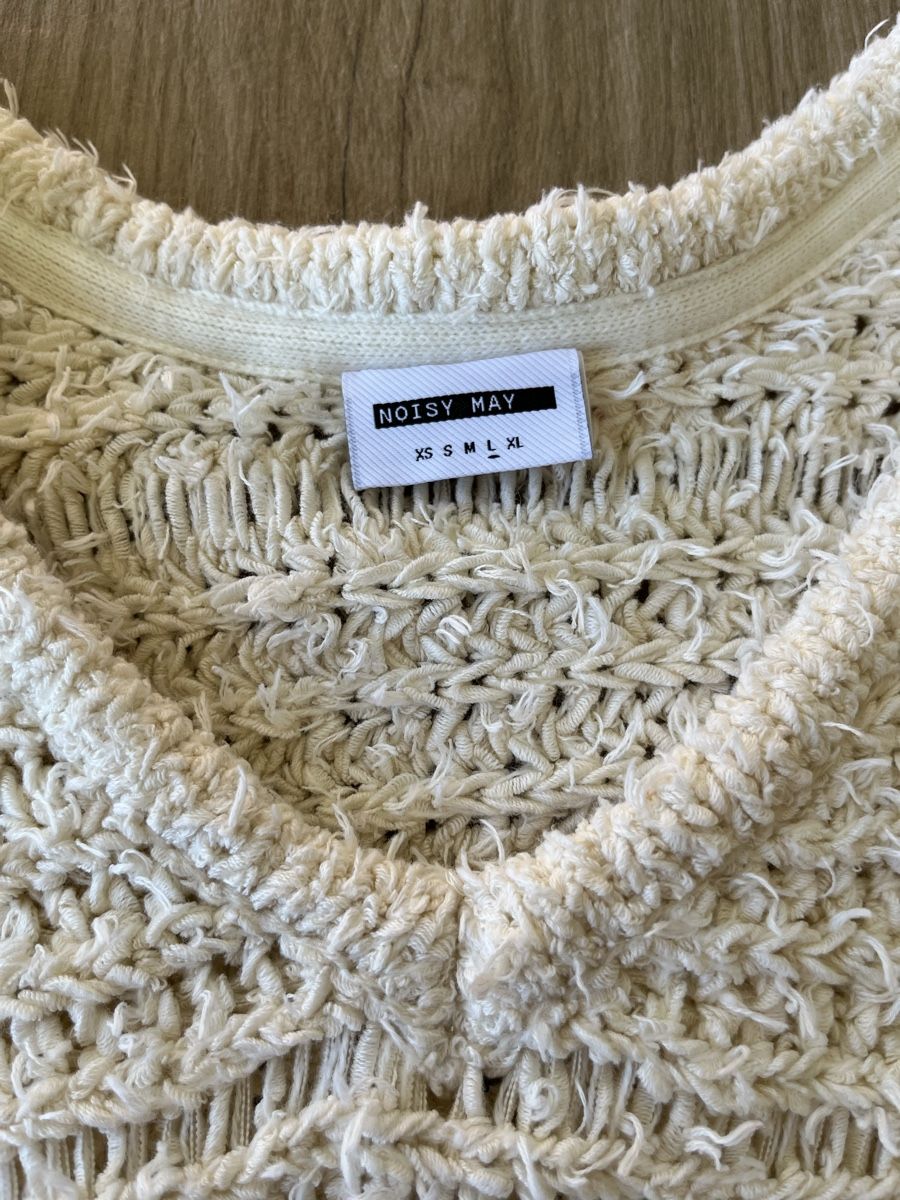 Maglioni & Felpe: NOISY MAY Strickpullover weiss / creme – Usato da Zuzwil SG venduto da dieschnellemichelle 1