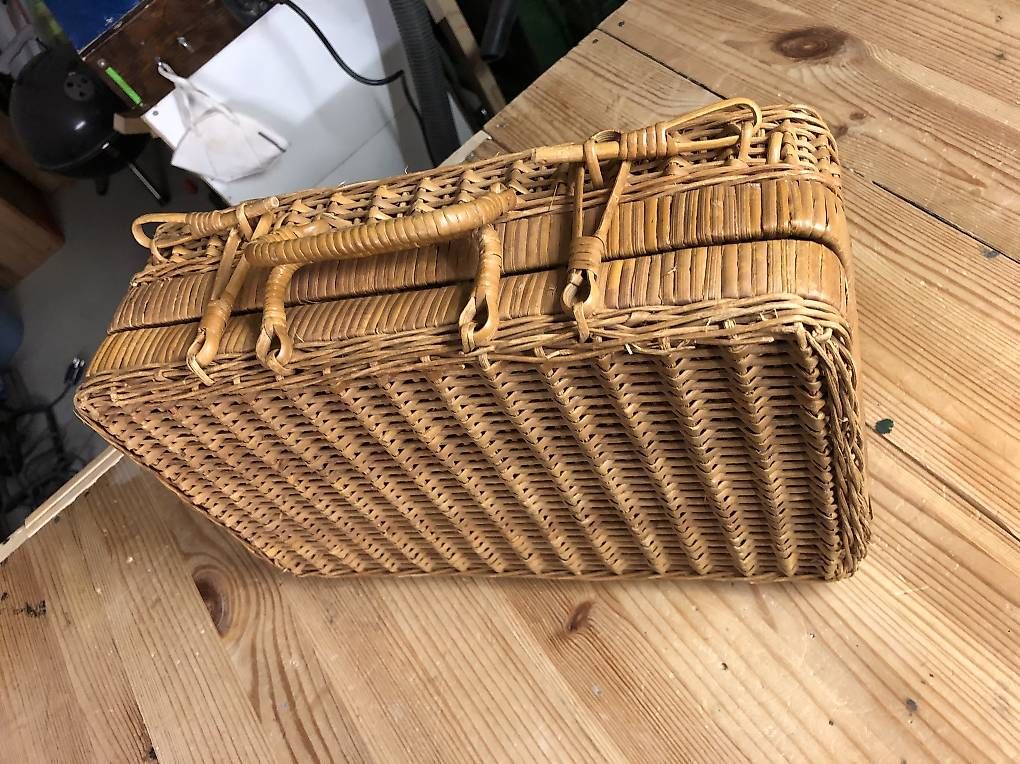 Reisekoffer: Kl Rattanköfferli 31x20x10 cm – Gebraucht aus Villnachern von focusride 2