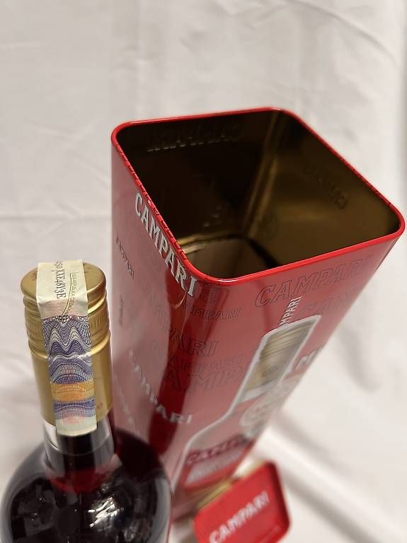 Campari Spiritueux: Campari in Büchse – D'occasion à Erlach par sch_w9np 2