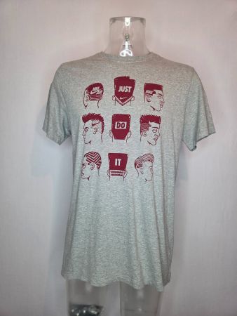 Nike Just Do It T-Shirt - L