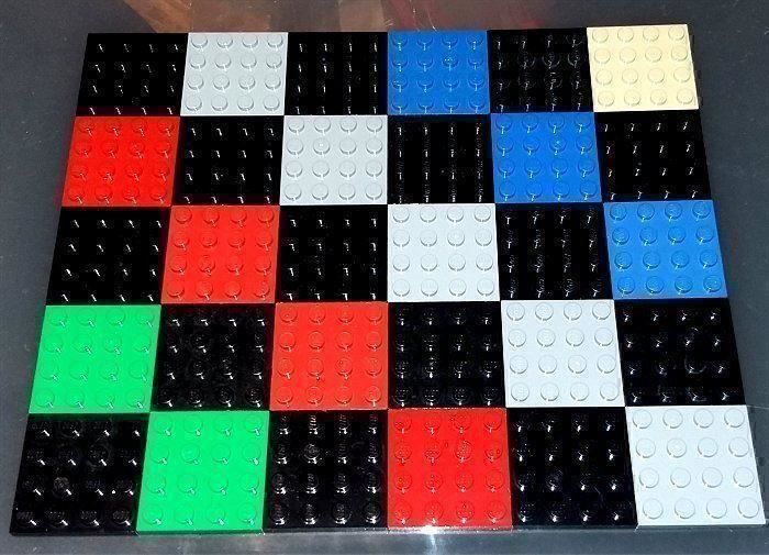 Lego Kit di costruzioni: Lego 30 Platten 4x4 -G17 – Nuovo (secondo la descrizione) da Morges venduto da cardeman61