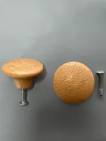 2 Möbelgriffe