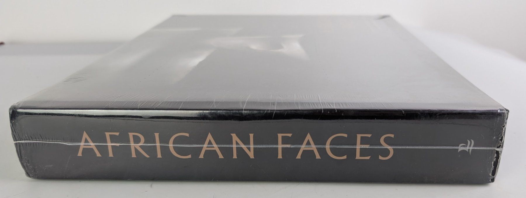 Bücher: African Faces - Ein Hommage an Afrika - Neu, OVP – Neu und originalverpackt aus Zürich von axolottchen 5
