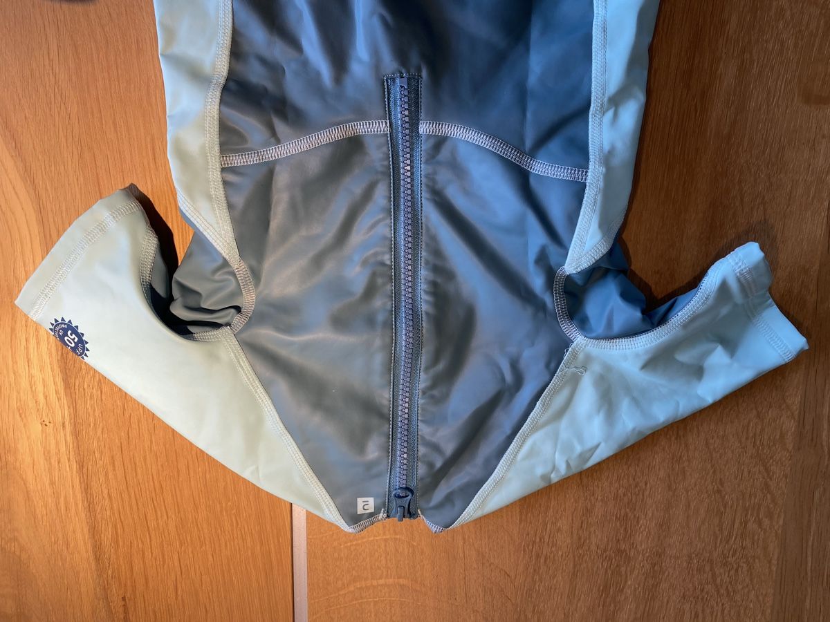 Decathlon Mute per immersioni: Combinaison Néoprène taille 5 ans – Usato da Estavannens venduto da charriere23 1