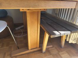 Tisch und Bank
