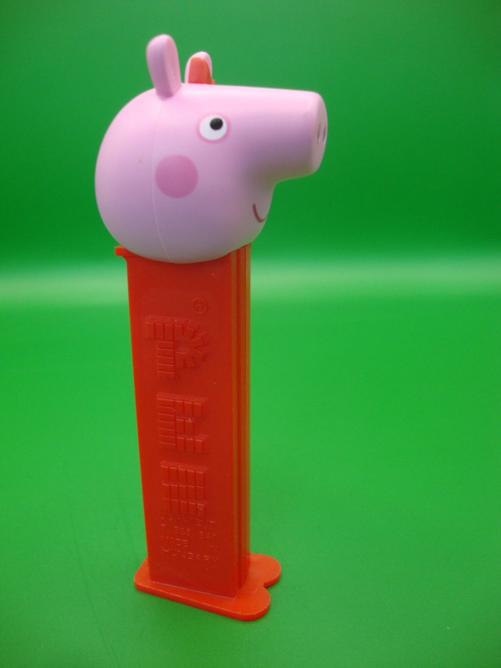 Pez Figuren: PEZ PEPPA PIG HUNGARY – Gebraucht aus Basel von pink2010 1