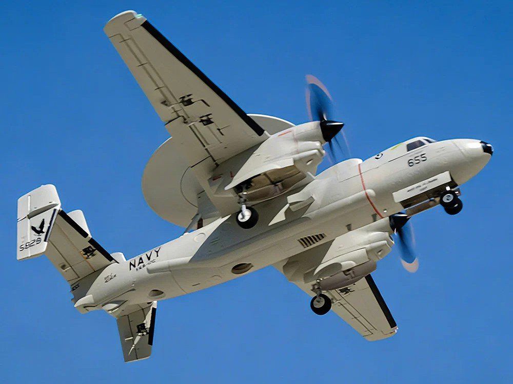 Modellismo RC: Grumman E-2 Hawkeye AEW, Spw 1500mm, PNP-Set - Dynam – Nuovo e nell'imballaggio originale da Entlebuch venduto da Hebu 2