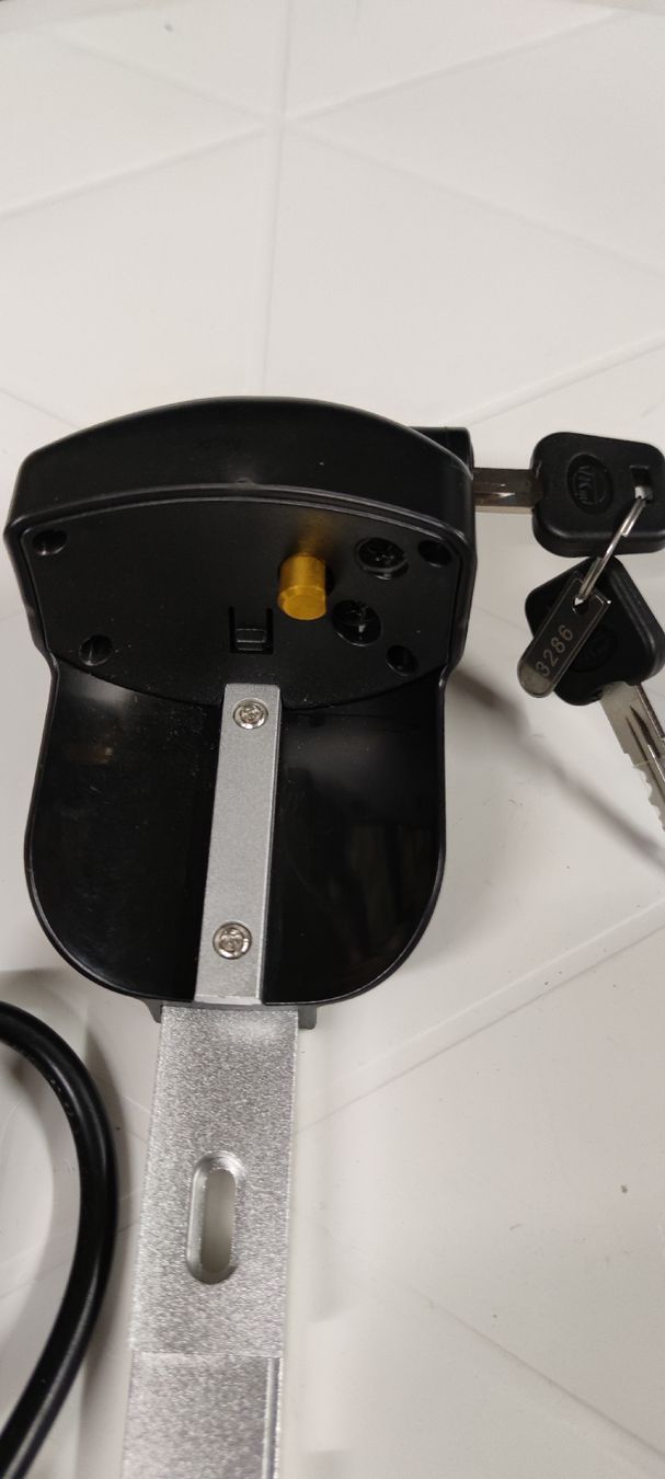 Supporti a parete: Batterien Halter 8 Fun – Nuovo e nell'imballaggio originale da Neuendorf venduto da Dertovo 1