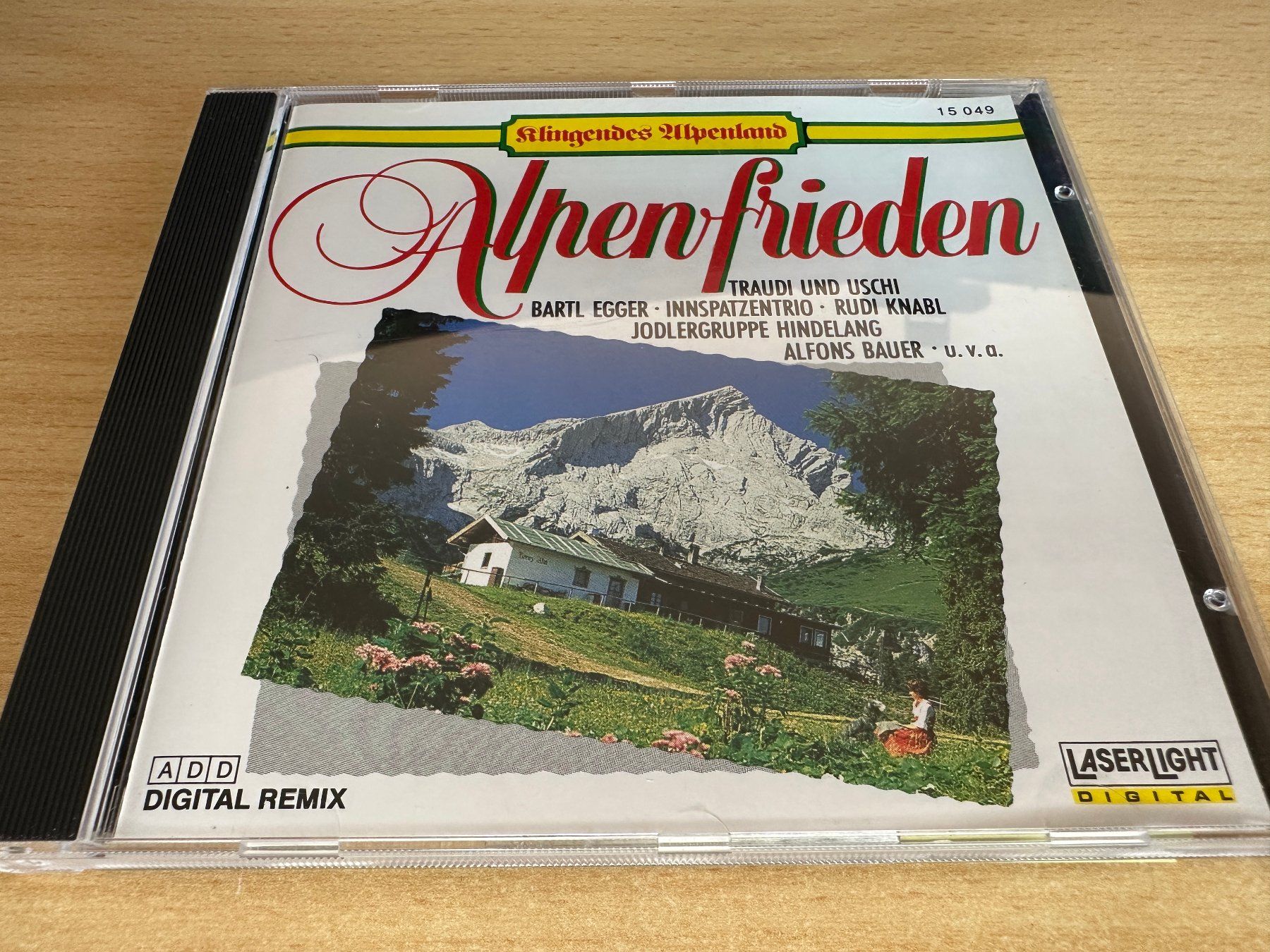 CD: Alpenfrieden - Alpenfrieden – Usato da Rikon im Tösstal venduto da Alpenmutz
