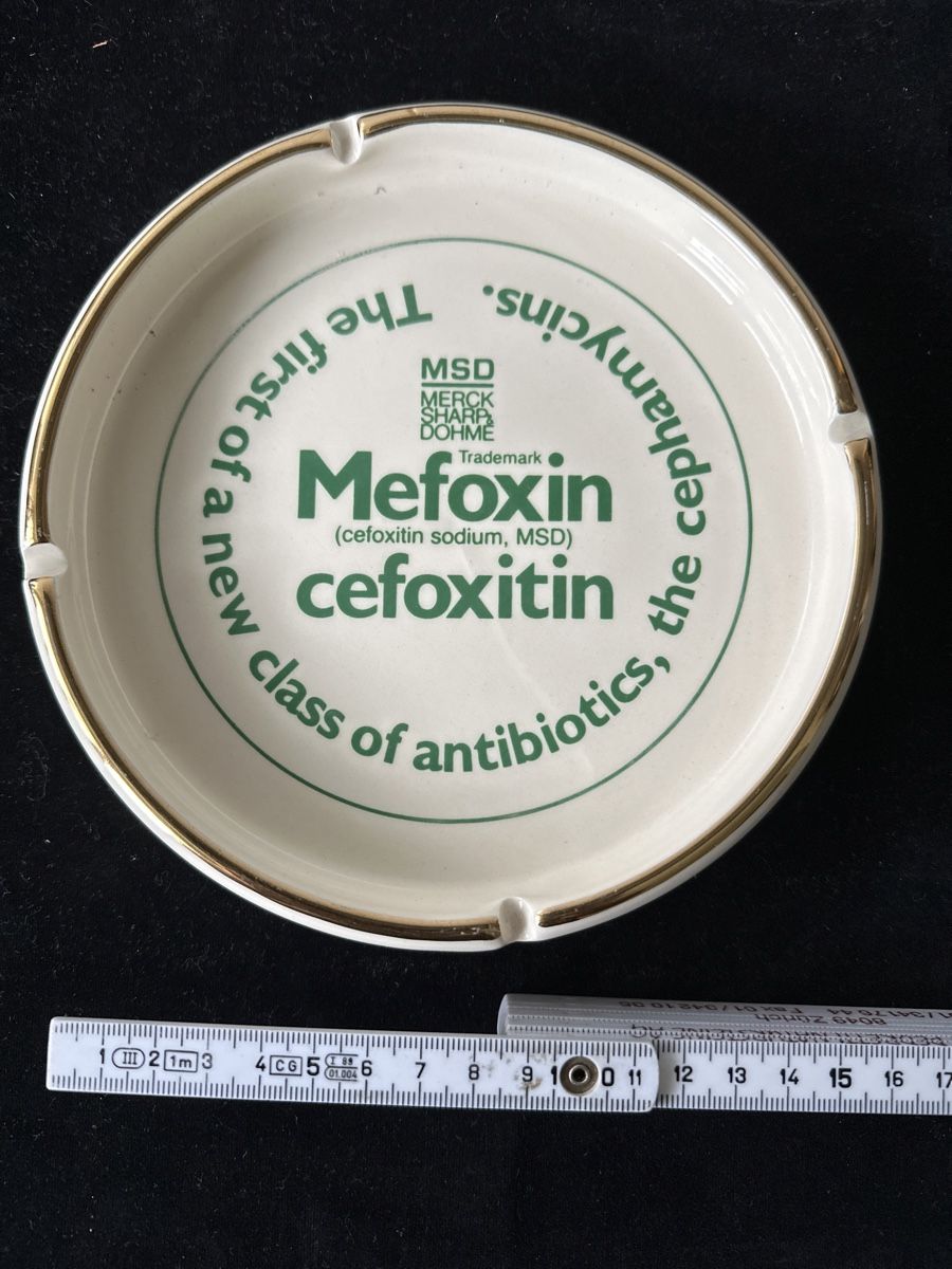 Aschenbecher: Aschenbecher MSD, NERK SHARP & Doeme, Mefoxin cefoxitin. – Gebraucht aus Zürich von Chaeffeler 1