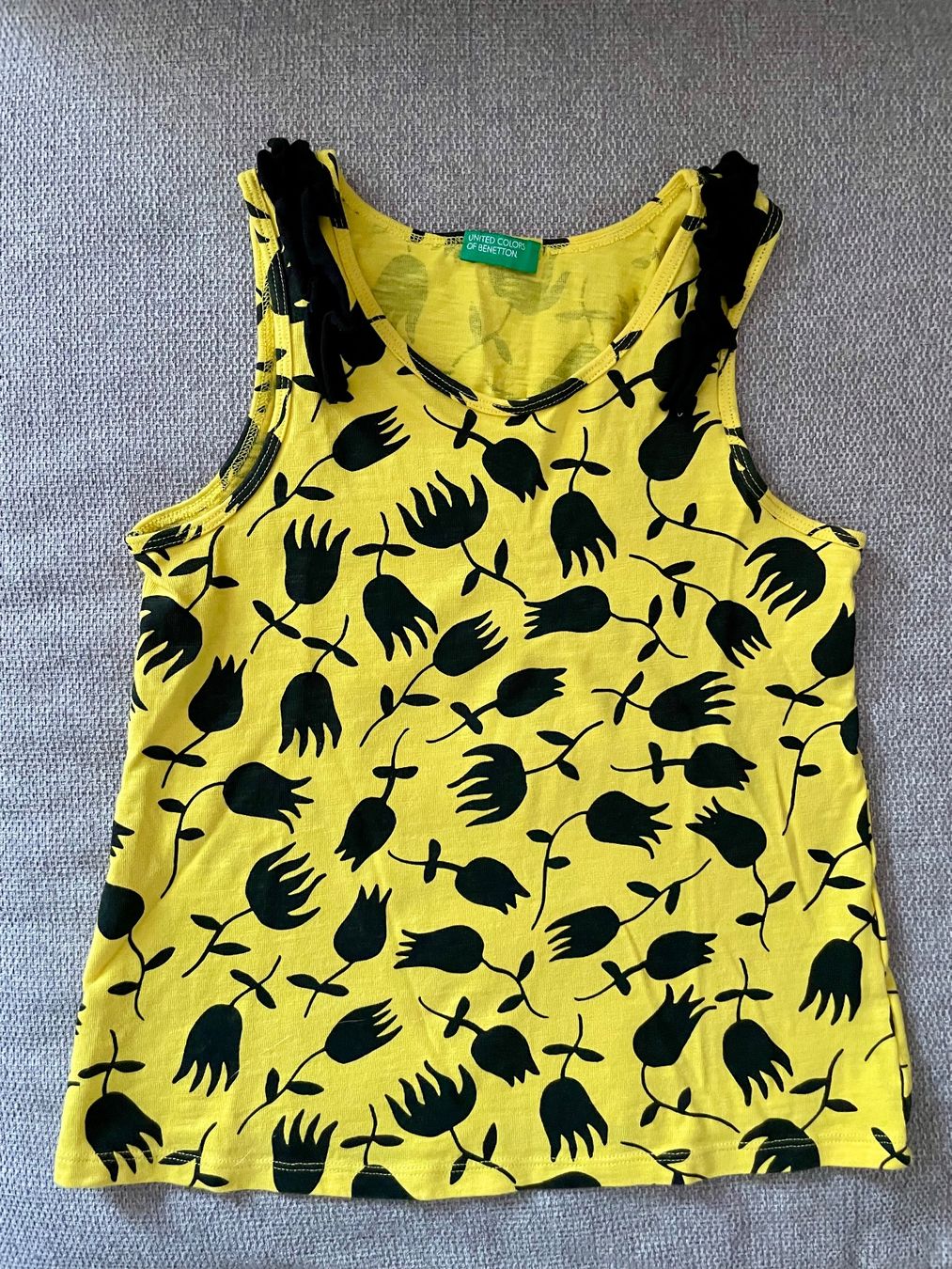 Benetton Camicette, T-shirt & Top: Benetton Sommer Tops, Gr. 140, Mädchen Set – Usato da Weingarten-Kalth venduto da ana_tim 2