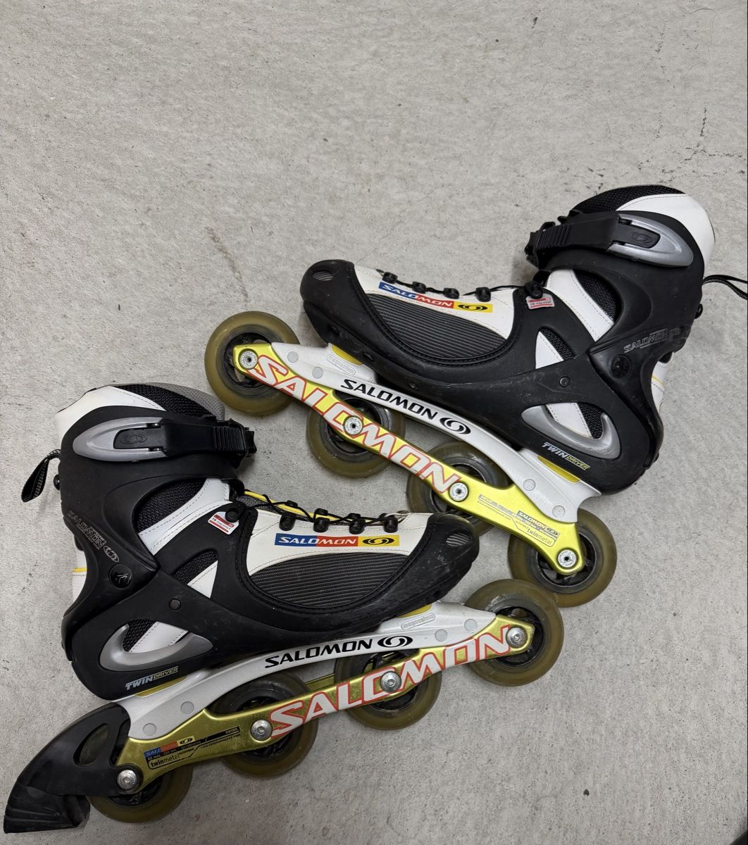 Salomon Pattini in linea & Pattini a rotelle: Salomon Inlineskates Grösse 42 2/3 gebraucht – Usato da Watt venduto da SwissBlueLine