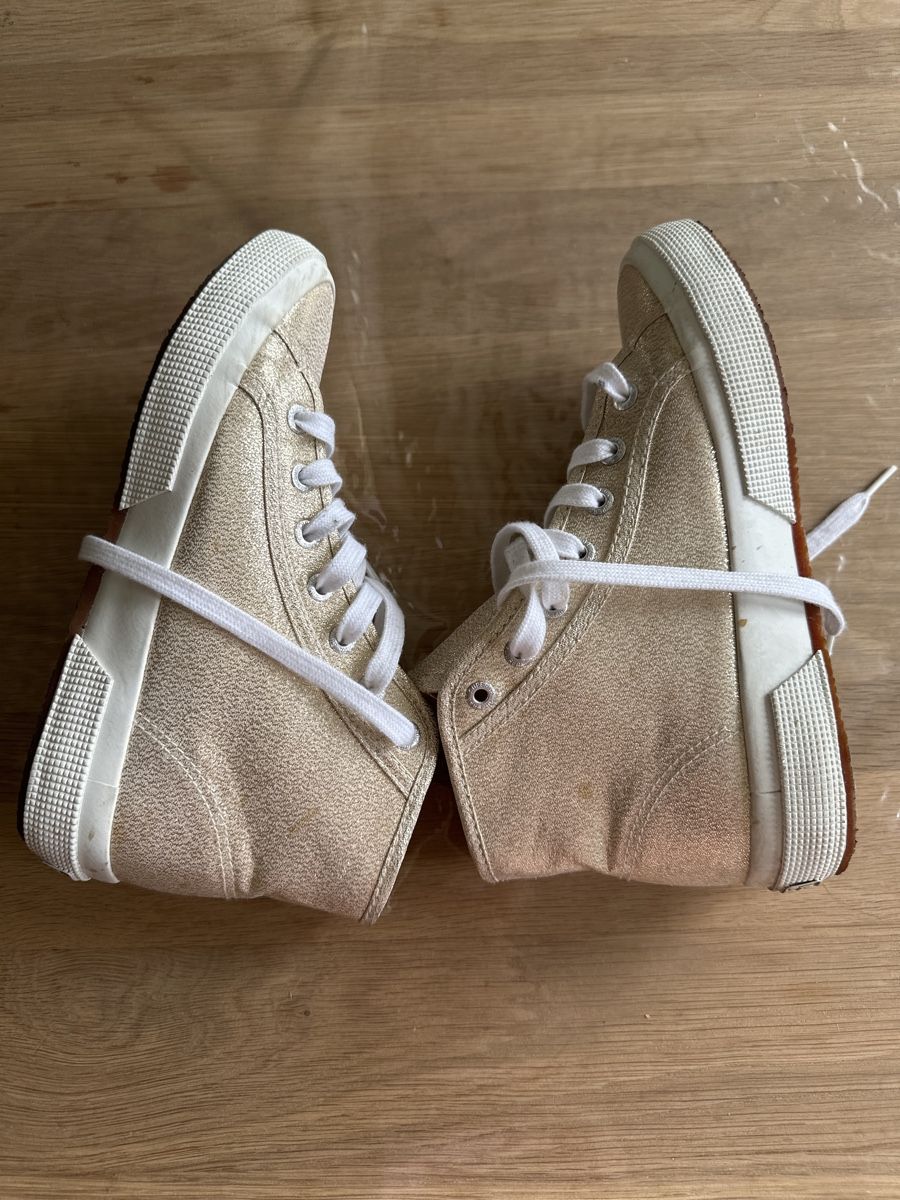 Scarpe da donna: Superga Schuhe gold – Usato da Bülach venduto da cel_7q6j 2