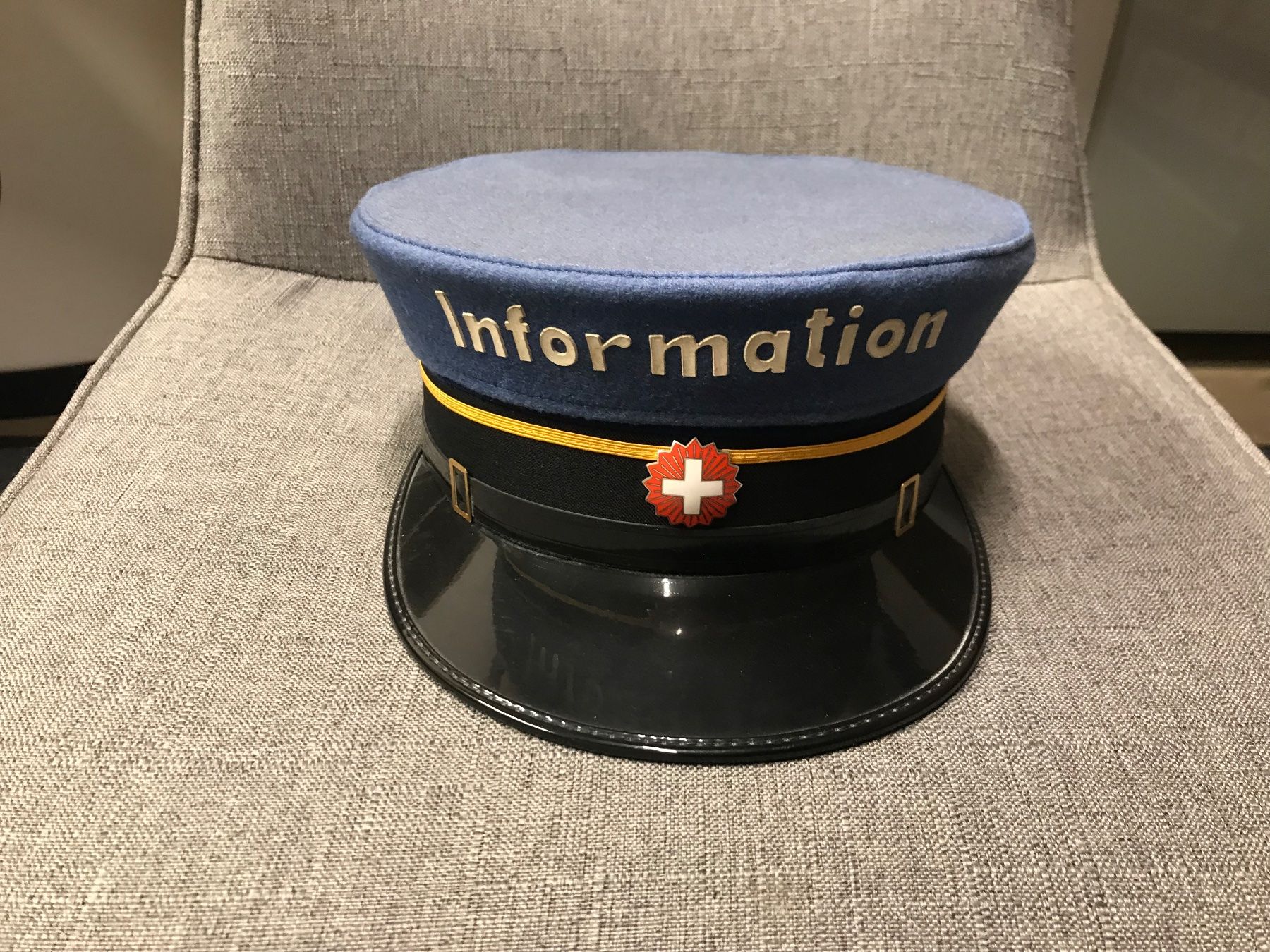 SBB/CFF/FFS Uniformi: SBB Mütze Information – Usato da Erschwil venduto da Freitag1