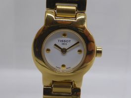 Tissot montre dame plaquée référence G331K 30559
