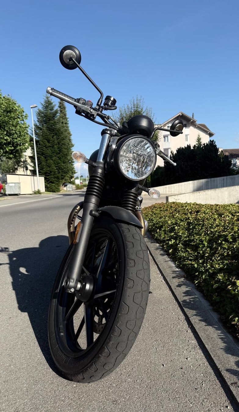 Triumph Sonstige: Triumph Street Twin 900 – Neu (gemäss Beschreibung) aus Rickenbach LU von user0109 3