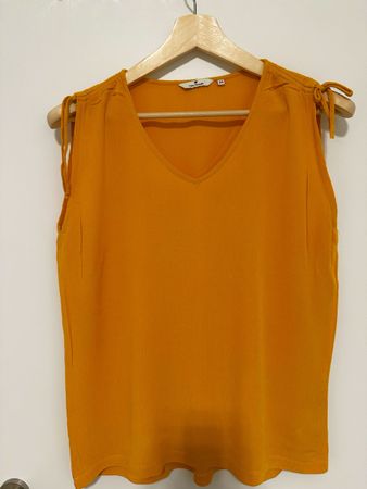 Tom Tailor Top gelb Grösse 34 (passt auch für 36/38j