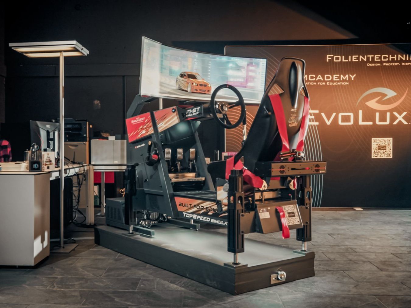 Consoles: Topspeed Full Motion Sim rig – Neuf (Voir description) à Burgdorf par EvoLux_GmbH