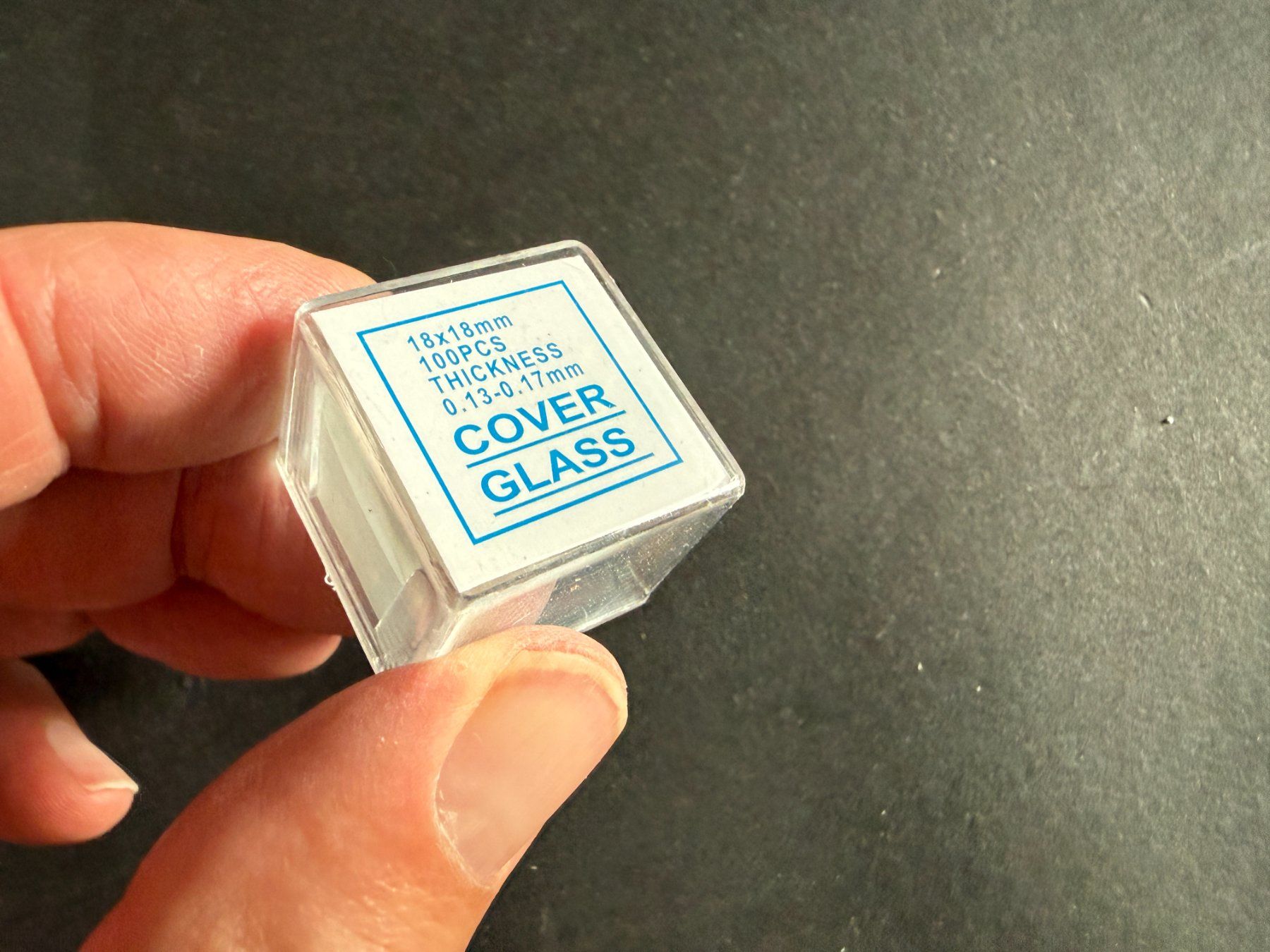 Mikroskopie: Deckgläser, 18 x 18 mm, 100 Stück Packung – Neu und originalverpackt aus Lützelflüh-Goldb von Elementis 1