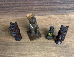 Holzfiguren Bären, 4 Stk, Vintage, aus Grossvaters Zeiten
