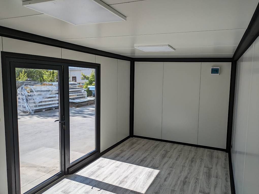 Contenitori edile: Container 2.5 m x 6.0  m / 00085 – Usato da St. Gallen venduto da Spa_at_Home911 3