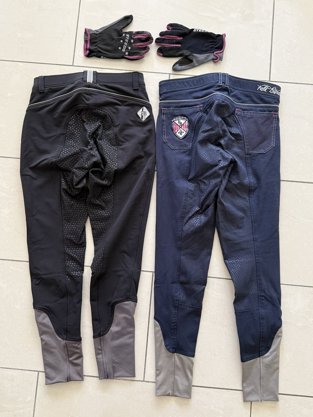 Pantaloni: Reithosen "Felix Bühler", 2 Stück, und Reithandschuhe – Usato da Oberwil BL venduto da Lepidolith 1