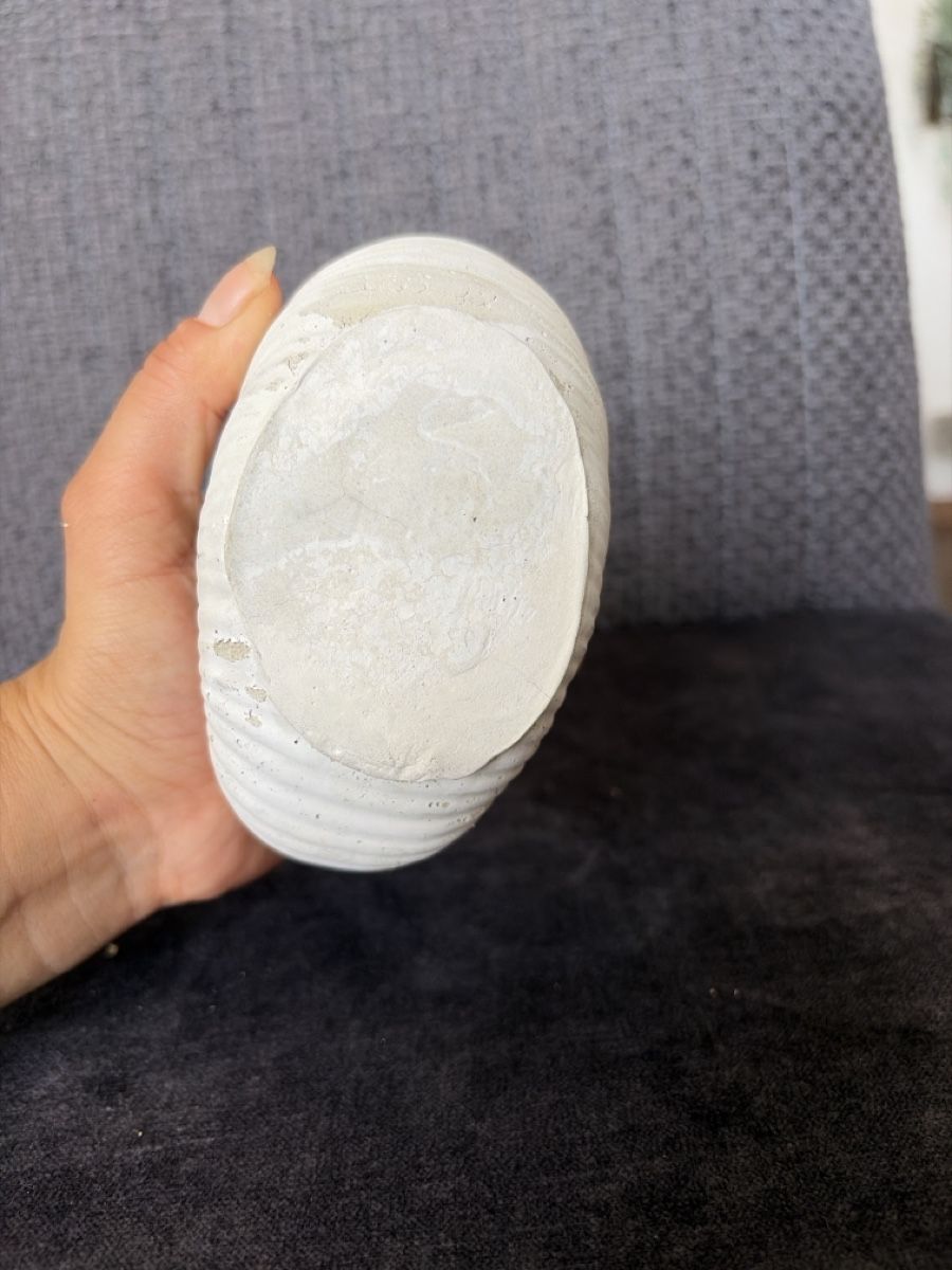 Tutte le decorazioni: Betonvase Muschel Form hellgrau  – Usato da Opfershofen TG venduto da dan_nxk8 3