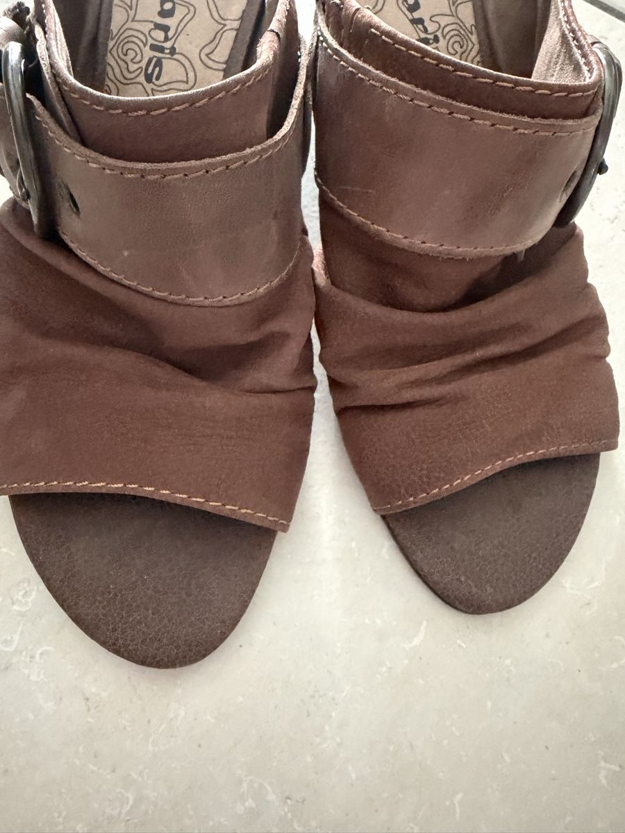 Tamaris Chaussures femmes: Pantoletten Gr. 39 Leder – Neuf (Voir description) à Greifensee par Tschappala 6