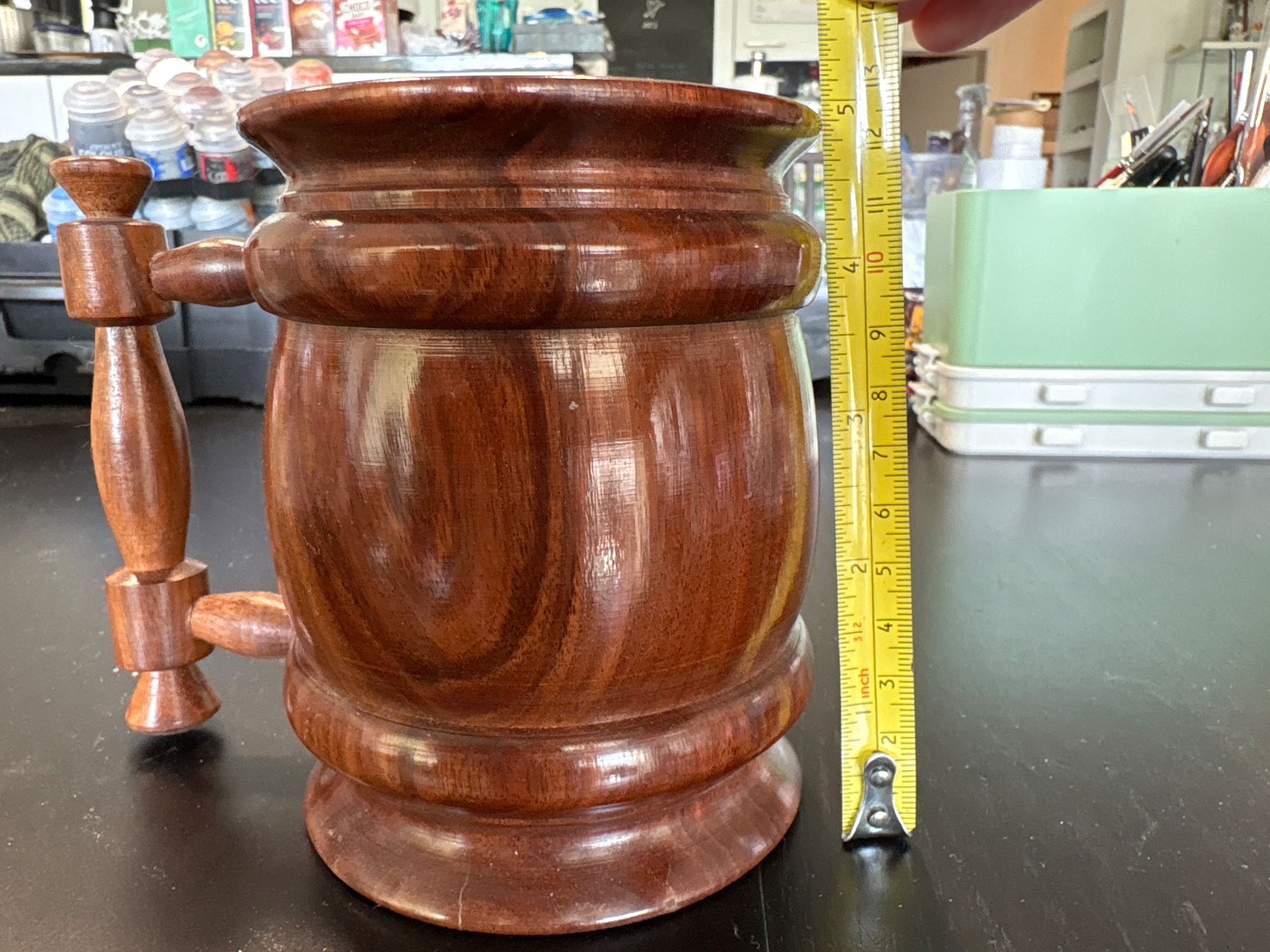 Articoli in legno: Holzbecher,Handarbeit, rustikal,ca. 13cm hoch – Usato da Aarau Rohr venduto da torgath