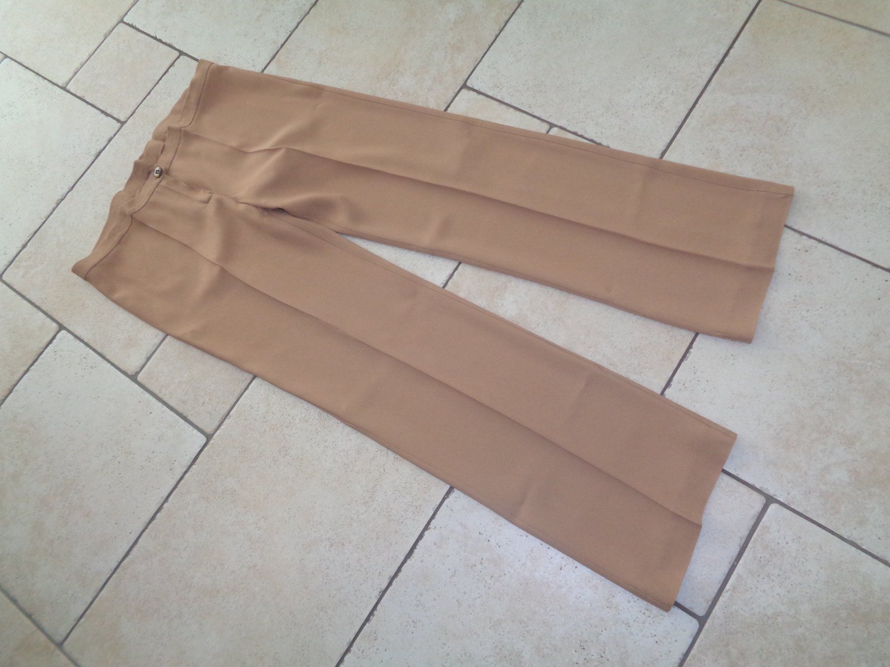 Pantalons: Hose   Grösse 38/40 – D'occasion à Kreuzlingen par Robi-2003