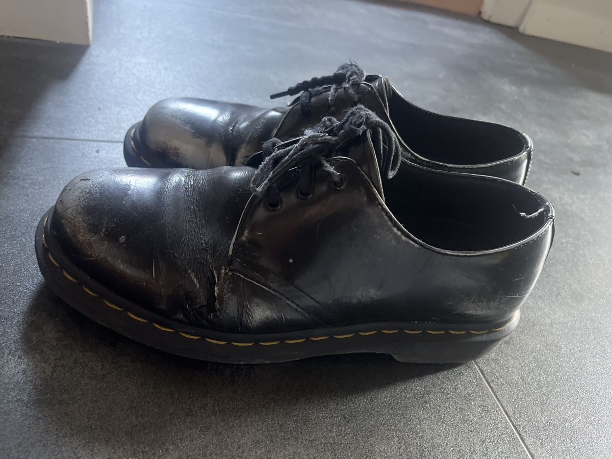 Dr. Martens Herrenschuhe: Dr. Martens – Defekt aus Bern von mae_f8hq 1