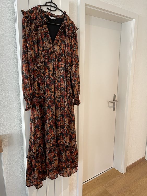 Robe Longue Zara Fleurie - Taille 36/38 - Occasion En Parfait état - Style Maxi Manches Courtes
