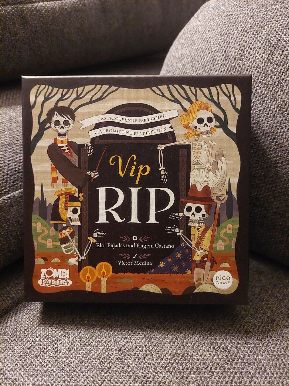 Giochi: Vip RIP - Das prickelnde Partyspiel – Nuovo (secondo la descrizione) da Hindelbank venduto da reidi84