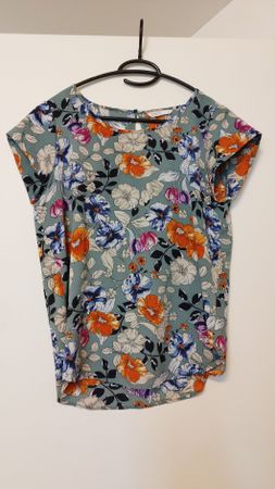 Frühlings-Blusen-Shirt von ONLY, Gr. 38