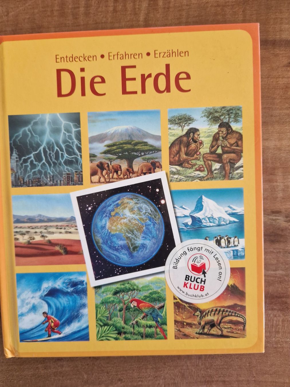 Livres: Buch / Wissensbuch "Die Erde" – D'occasion à Giswil par movo08