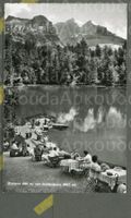 AK sw Blausee BE Mitholz,Kandergrund,mit Ausflüglern ≈ 1960