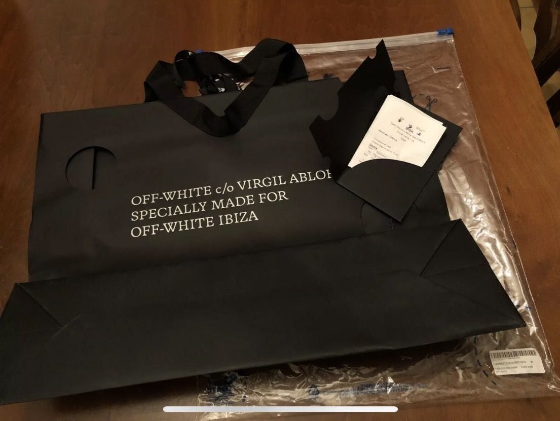 Maglioni & Felpe: OFF-WHITE x Circoloco - RARE LMTD Hoodie – Nuovo e nell'imballaggio originale da St. Moritz venduto da comeflywithme 4